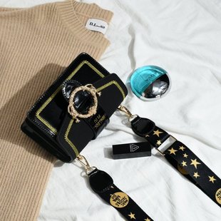 Chic Retro Small Square Crossbody Bag for Women